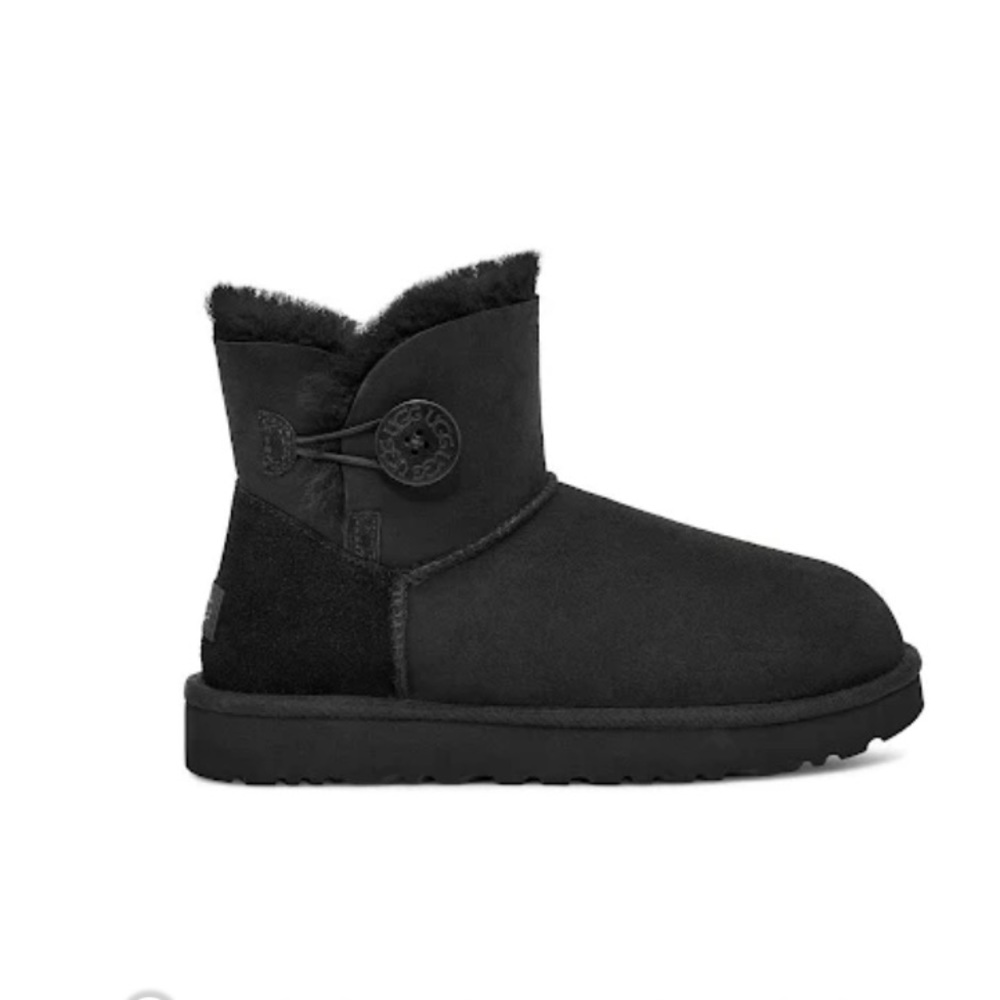 Mini baileys button boot black ugg